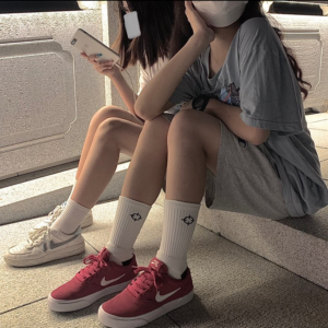 Alternative view of Giày Nike SB Chron SLR CD6278-600