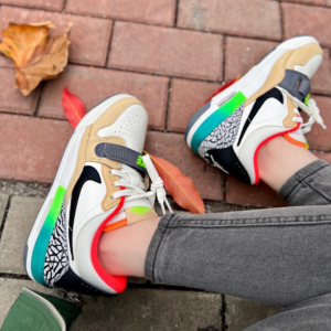 Giay Nike Air Jordan Legacy 312 Low 'White And Orange Green' DZ2762-101