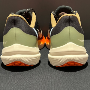 Giay Nike Air Winflo 9 'Black Green Safety Orange' DX6040-071