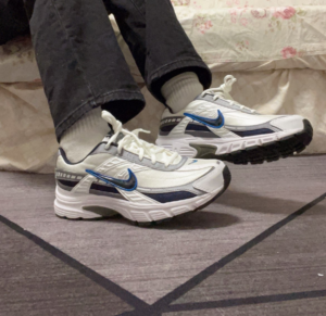 Alternative view of Giày Nike Initiator 'White Grey' 394055-101