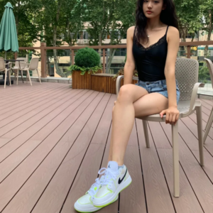 Giay Nike Air Jordan 1 Low SE GS 'Warped Swoosh' DV1324-117