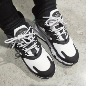 Alternative view of Giày Nike Wmns Air Max 270 'React White Light Black' CQ4805-101