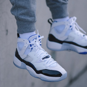 Alternative view of Giày Nike Jordan Jumpman Two Trey 'White Black' DO1925-100