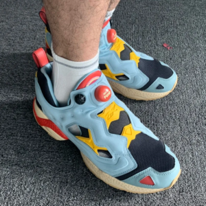 Giay Reedok Looney Tunes Instapump Fury 95 'White Blue' GZ4948