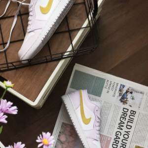 Giay Nike Air Jordan 1 Low 'Barely Grape' DC0774-501