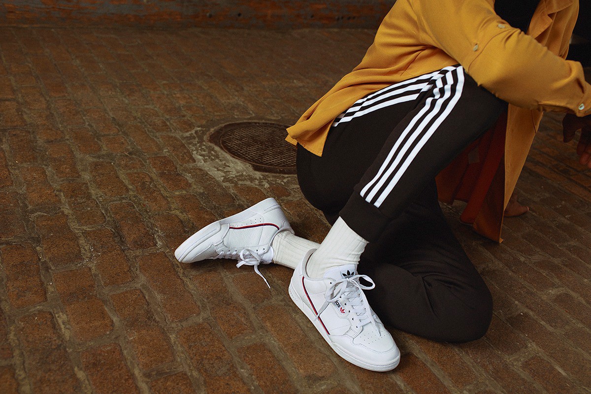 Adidas Continental 80 đơn giản nhưng vẫn nổi bật giữa một biển của chủ nghĩa tối đa Hinh anh 5: Adidas Continental 80 don gian nhung van noi bat giua mot bien cua chu nghia toi da