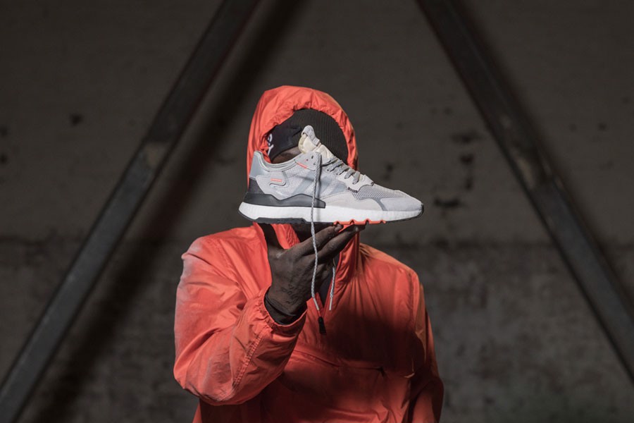 Nite Jogger - Mẫu giày phản quang mạnh nhất thế giới