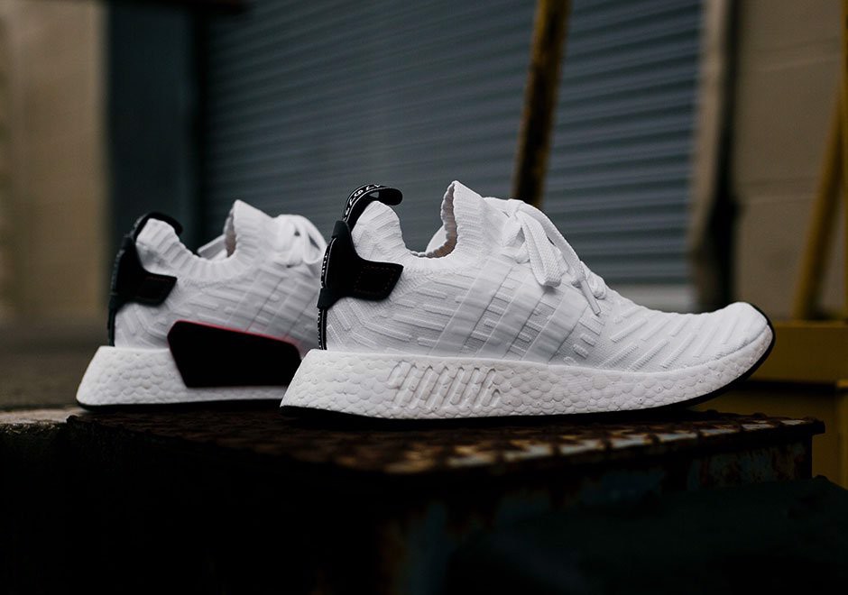 Hinh anh 4: Reviw giay: adidas NMD_R2 Primeknit "White Black" sieu em ai