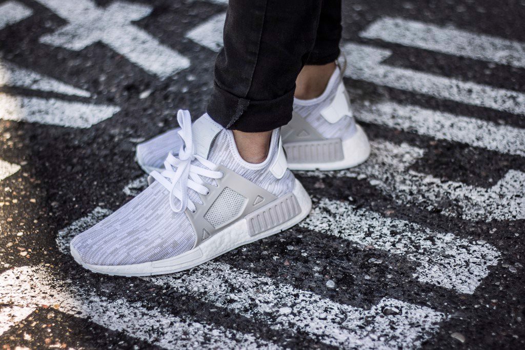 review-giay-adidas-nmd-xr1-primeknit-there-grey