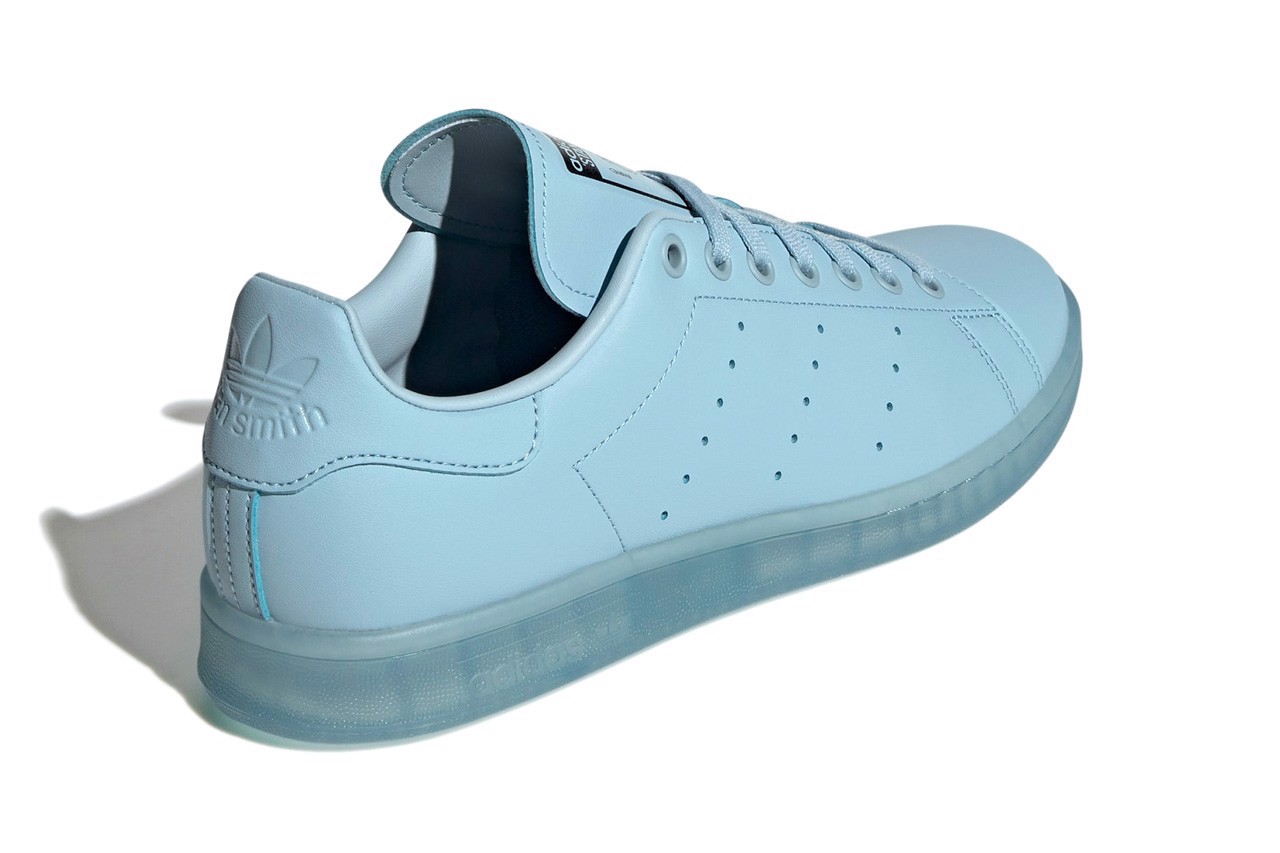 adidas-he-lo-phien-ban-stan-smith-lay-cam-hung-tu-boba-fett