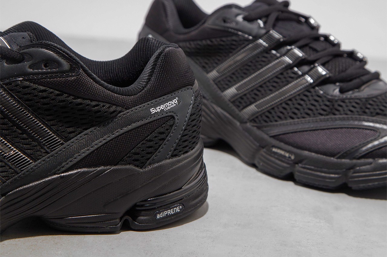 adidas-mang-toi-phien-ban-archival-supernova-cushion-7-den-huyen-bi