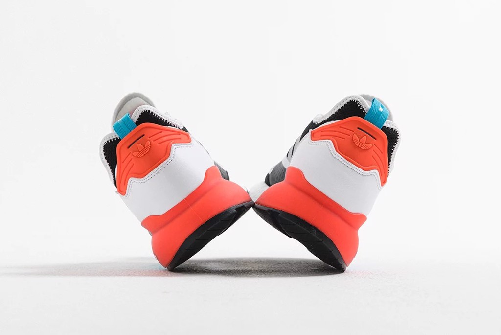 adidas-thap-sang-dong-giay-zx-2k-boost-bang-hai-phoi-mau-moi