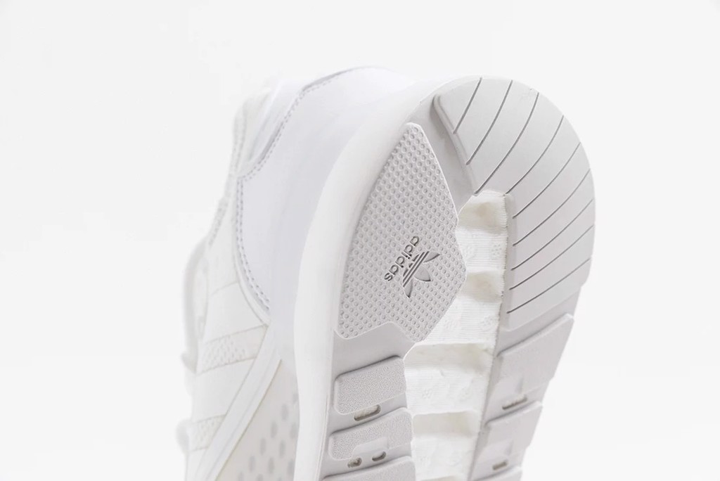 adidas-thap-sang-dong-giay-zx-2k-boost-bang-hai-phoi-mau-moi