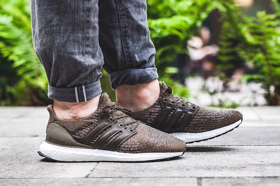 adidas-ultraboost-qua-cac-doi-1-0-2-0-3-0-4-0-va-ultraboost-19-co-gi-cai-tien