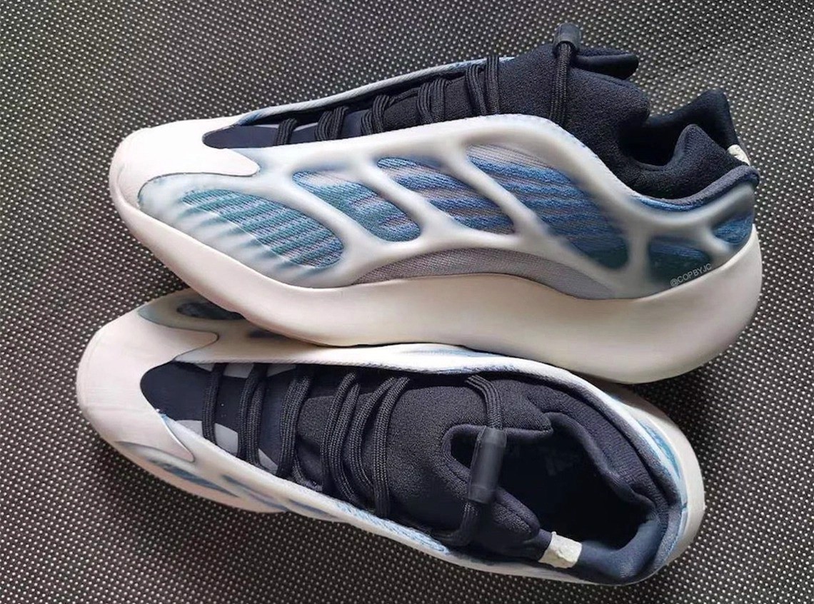 tong-hop-6-doi-sneakers-dang-chu-y-ra-mat-trong-thang-2-nam-2021