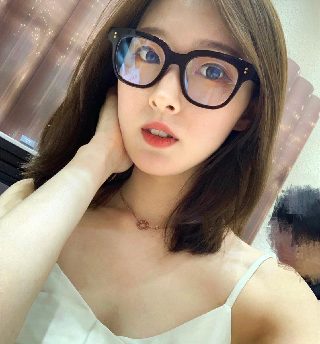 5-mau-kinh-gentle-monster-chinh-hang-hot-nhat-nam-2021