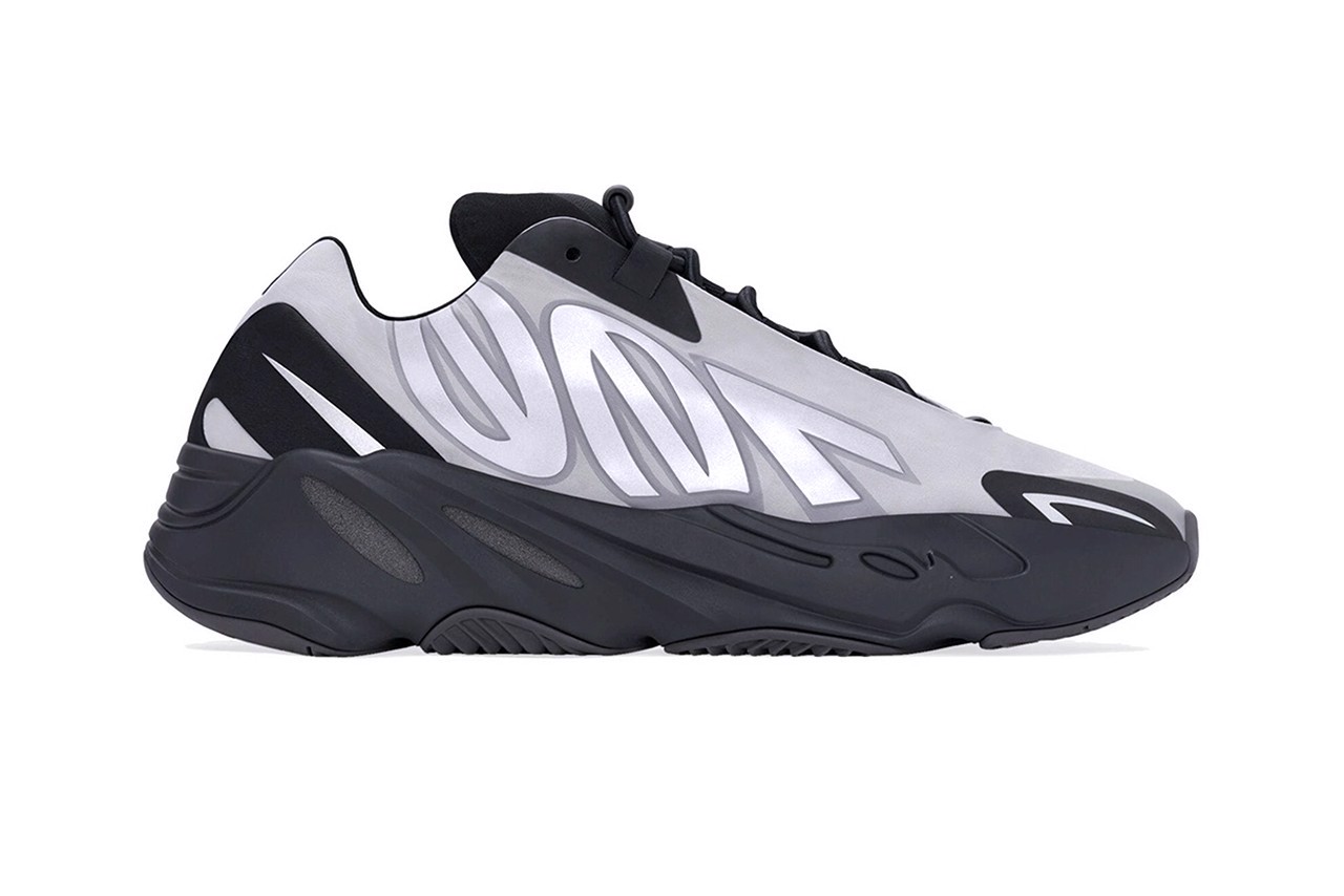 hinh-anh-chinh-thuc-cua-doi-adidas-yeezy-boost-700-mnvn-metallic