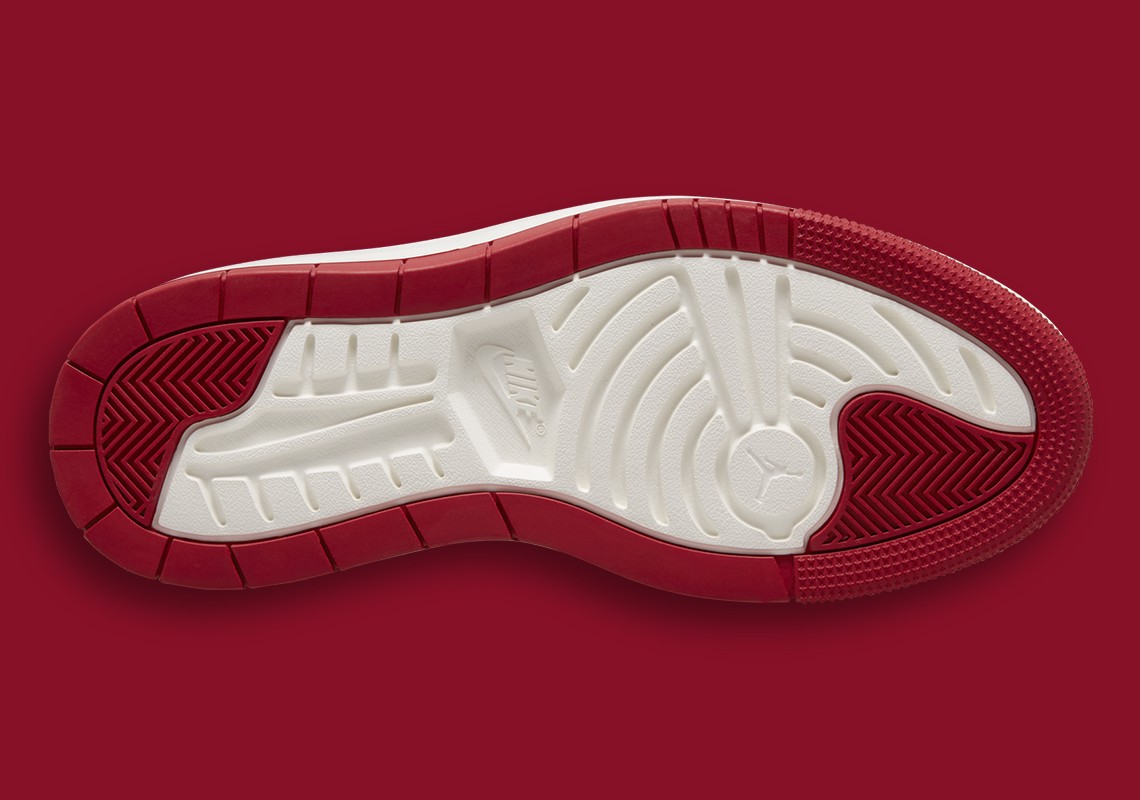 nhung-hinh-anh-chinh-thuc-ve-phien-ban-air-jordan-1-low-lv8d-bred