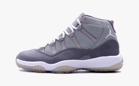  Air Jordan 11 Retro “Cool Grey” Phối màu: Medium Grey/White/Cool Grey Code: 136046-011 Ngày ra mắt: 03/03/2001 Giá bán lẻ: 125 USD