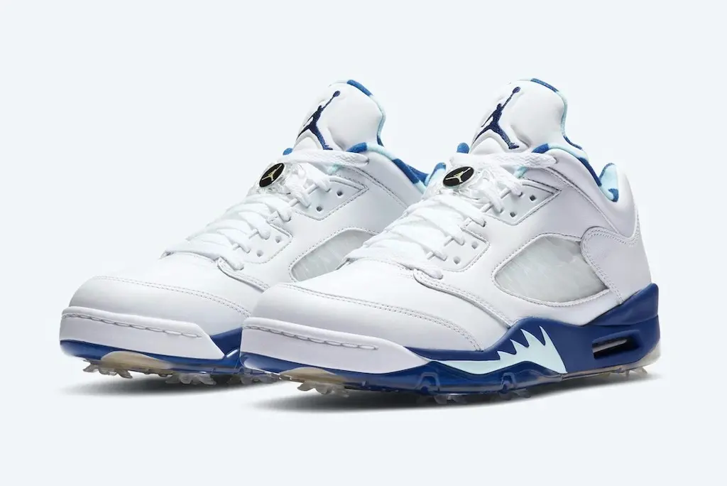 24 gio dem nguoc chao don Air Jordan 5 Low Golf ‘Wing It’