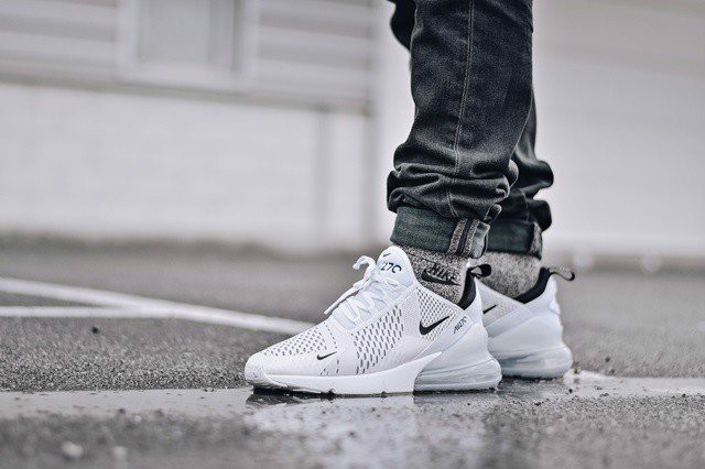 Hinh anh 3: Review giay: Nike Air Max 270 'White Black' sieu em ai