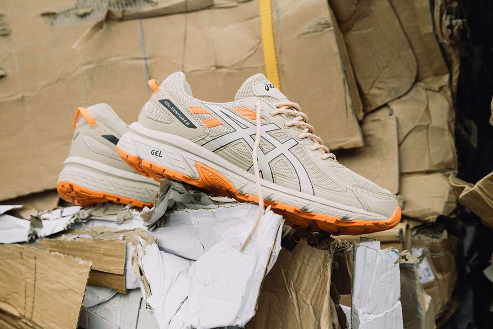 Hinh anh 8: Top 4 doi giay Asics Gel phai co trong tu giay !