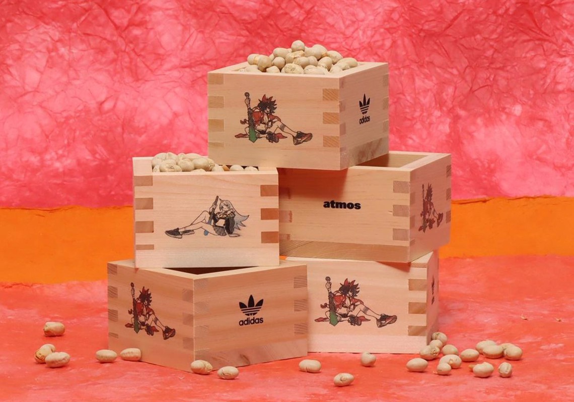 tan-huong-le-hoi-truyen-thong-nhat-ban-day-mau-sac-thong-qua-su-ket-hop-atmos-x-adidas-zx-capule