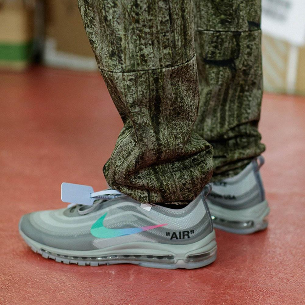 Hinh anh 4: Review giay: Off-White x Nike Air Max 97 'Menta' - su pha cach vo cung cuon hut