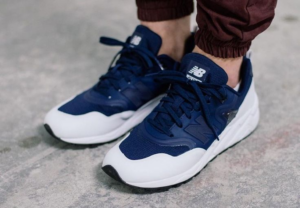 Alternative view of Giày New Balance 580 White Navy MRT580TH