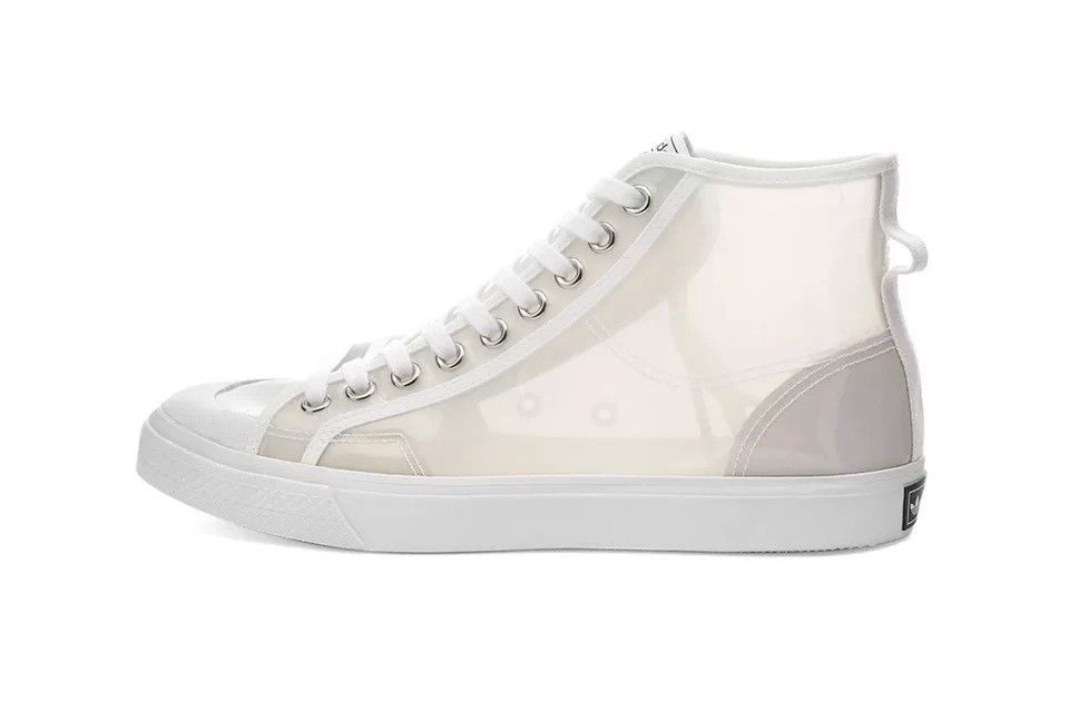 bare-all-voi-doi-adidas-nizza-translucent