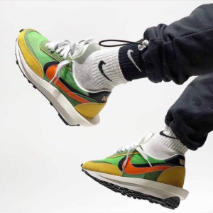 Alternative view of Giày Nike Sacai x LDWaffle 'Green Gusto' BV0073-300