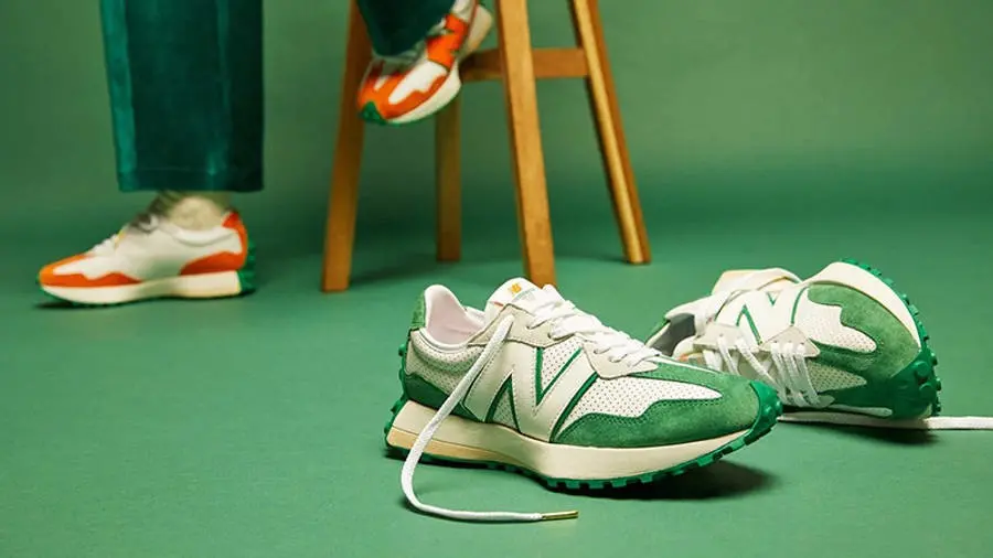Review giay: New Balance 327 x Casablanca: Nguoi di dau cua xu the