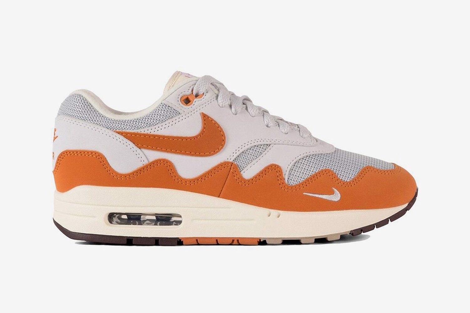 top-6-phien-ban-giay-the-thao-dang-de-so-huu-trong-tuan-nay