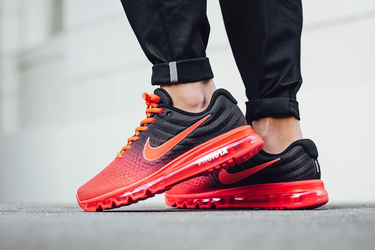 nike-air-max-2017-co-dang-mua-hay-khong-nhung-dieu-ban-can-biet