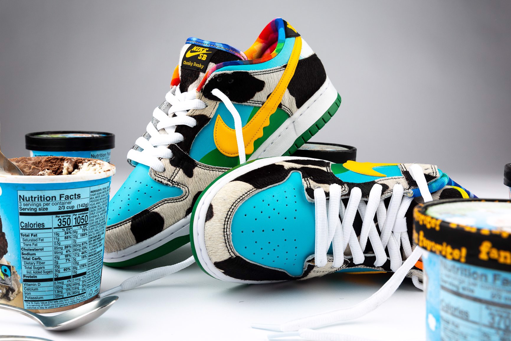 Nike x Sacai LD Waffle “Black Nylon” và “White Nylon”