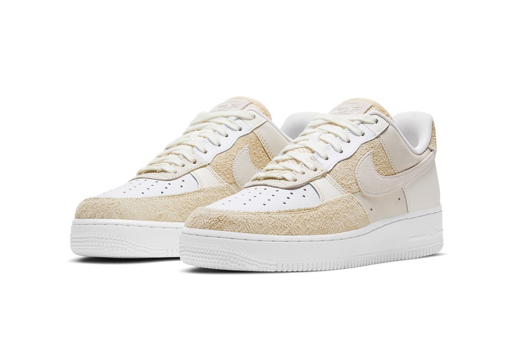 Nike Air Force 1 Low moi da san sang cho mot ky nghi o bai bien