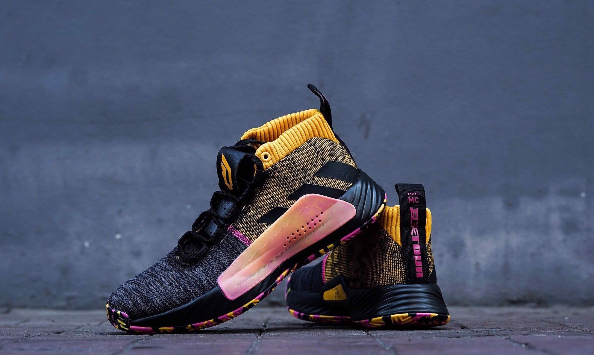 9-li-do-nen-hay-khong-nen-so-huu-mot-doi-adidas-dame-5