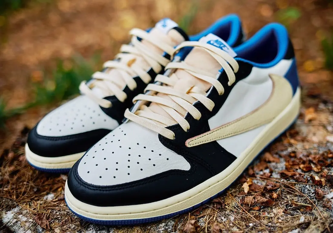 Review giay:Air Jordan 1 Low fragment Travis Scott-Vi vua cua nam 2021