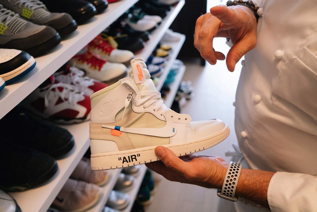 bep-truong-james-kent-va-tinh-ban-la-ki-cung-union-x-air-jordan-1