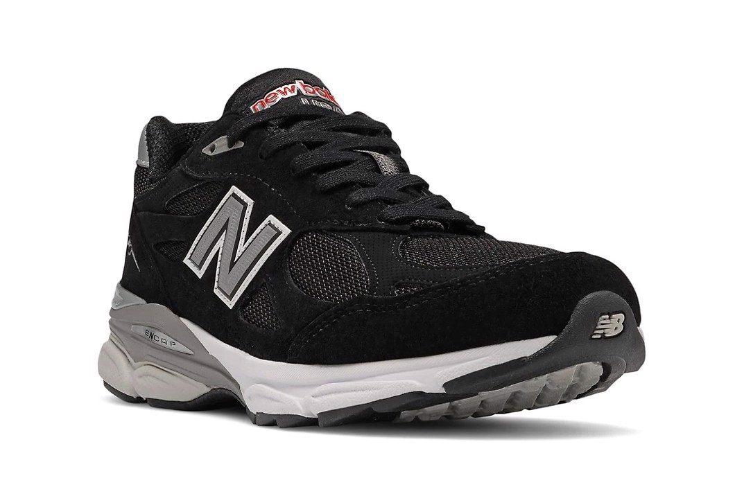 new-balance-990v3-xuat-hien-trong-ba-phoi-mau-co-dien