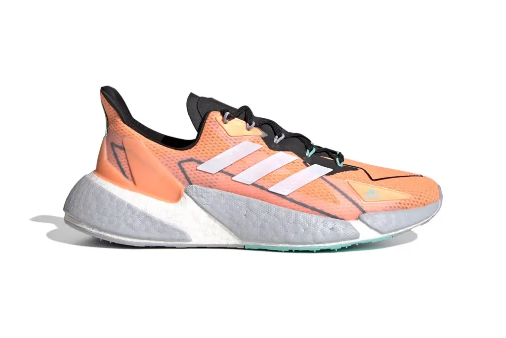 Dung bao gio lo lang ve doi chan day mo hoi nua voi giay chay bo X9000L4 HEAT.DRY cua adidas