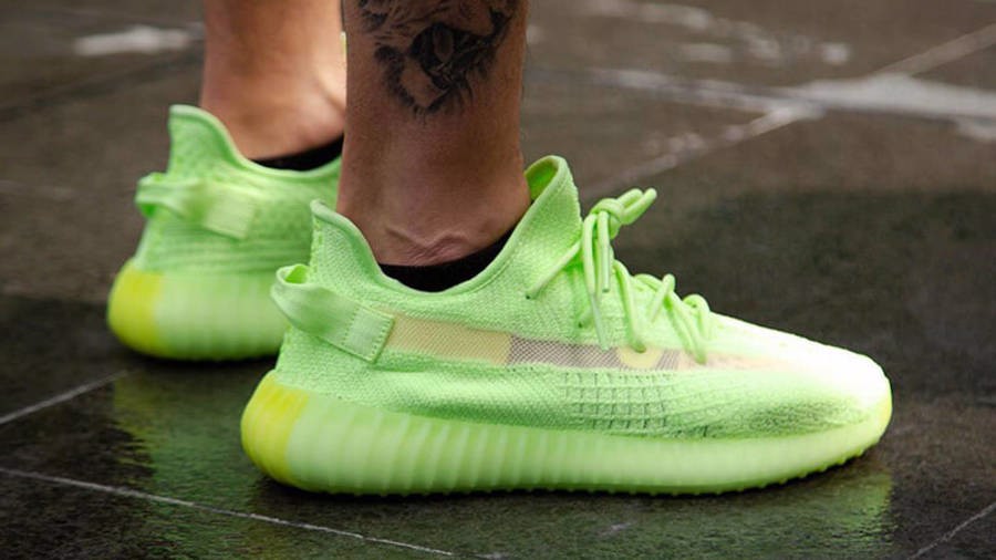 Hinh anh 4: Nhung li do tai sao Adidas Yeezy Boost 350 V2 van la mot lua chon hoan hao cho ban