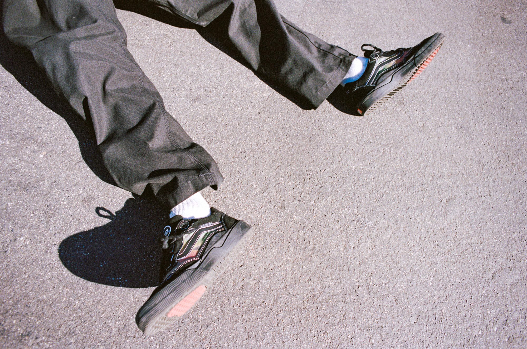 dime-chuan-bi-phat-hanh-va-ra-mat-doi-vans-wayvee-gioi-han