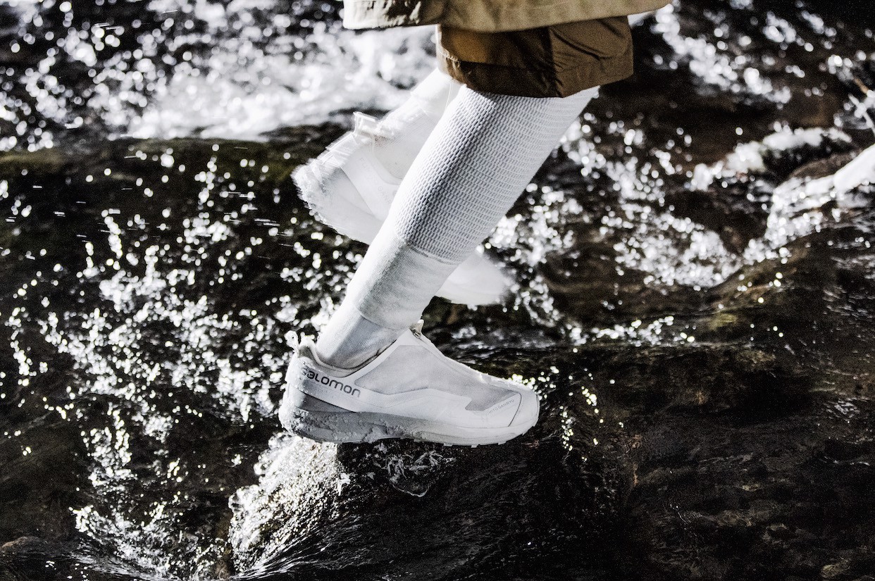 Hinh anh 2: 10 doi giay nong hoi cuc dep duoc ra mat trong tuan nghi Tet vua qua (Phan 1)