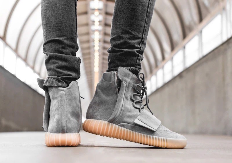 diem-mat-nhung-phat-hanh-yeezy-boost-dang-nho-cua-kanye-west