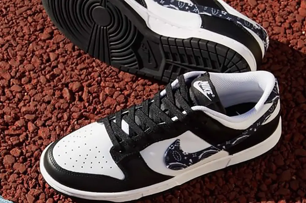 Nink Dunk Low Paisley "Black / White" chinh thuc duoc cong bo