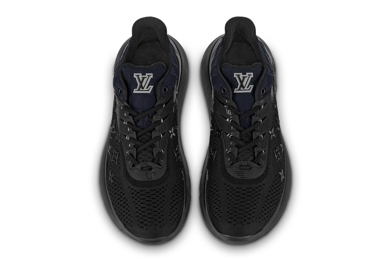 louis-vuitton-he-lo-phien-ban-flower-monogram-sneakers-hoan-toan-moi