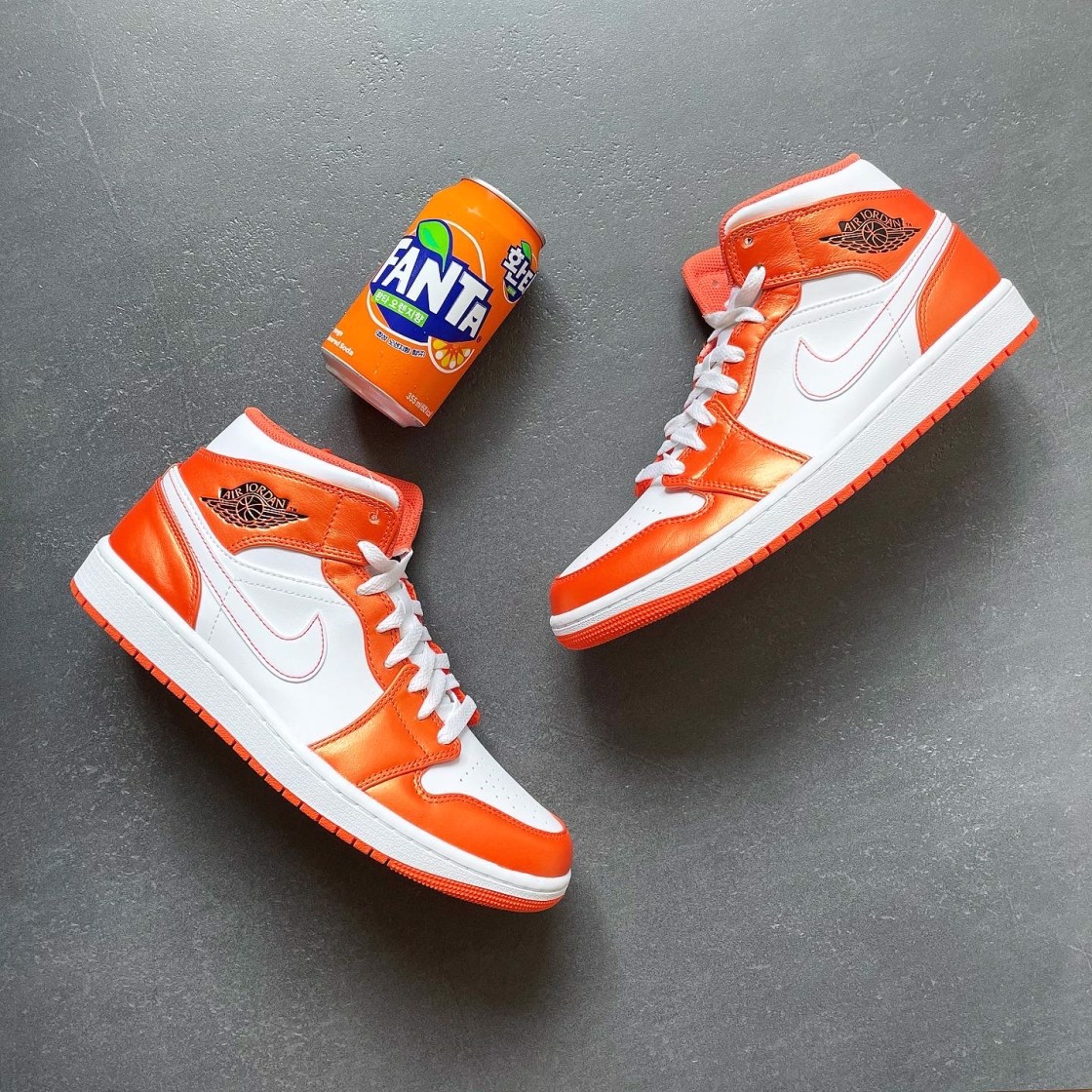 air-jordan-1-mid-electro-orange-chinh-thuc-duoc-phat-hanh