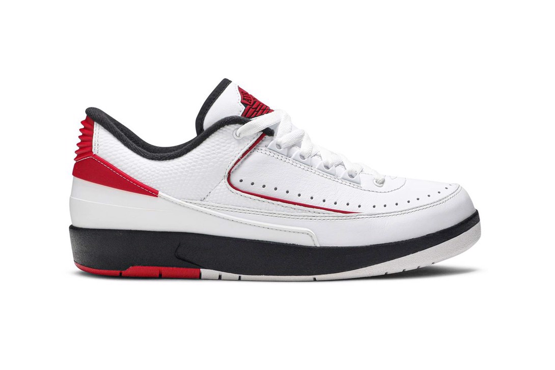 Hinh anh 3: Hay san sang cho su do bo cua Off-White™ x Air Jordan 2"Varsity Royal"