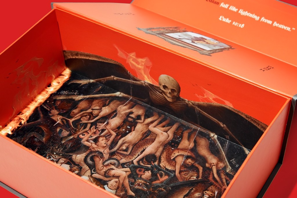 lil-nas-x-hop-tac-voi-mschf-s-cho-ra-phien-ban-air-max-97-satan-di-kem-voi-mau-nguoi-that-trong-chung